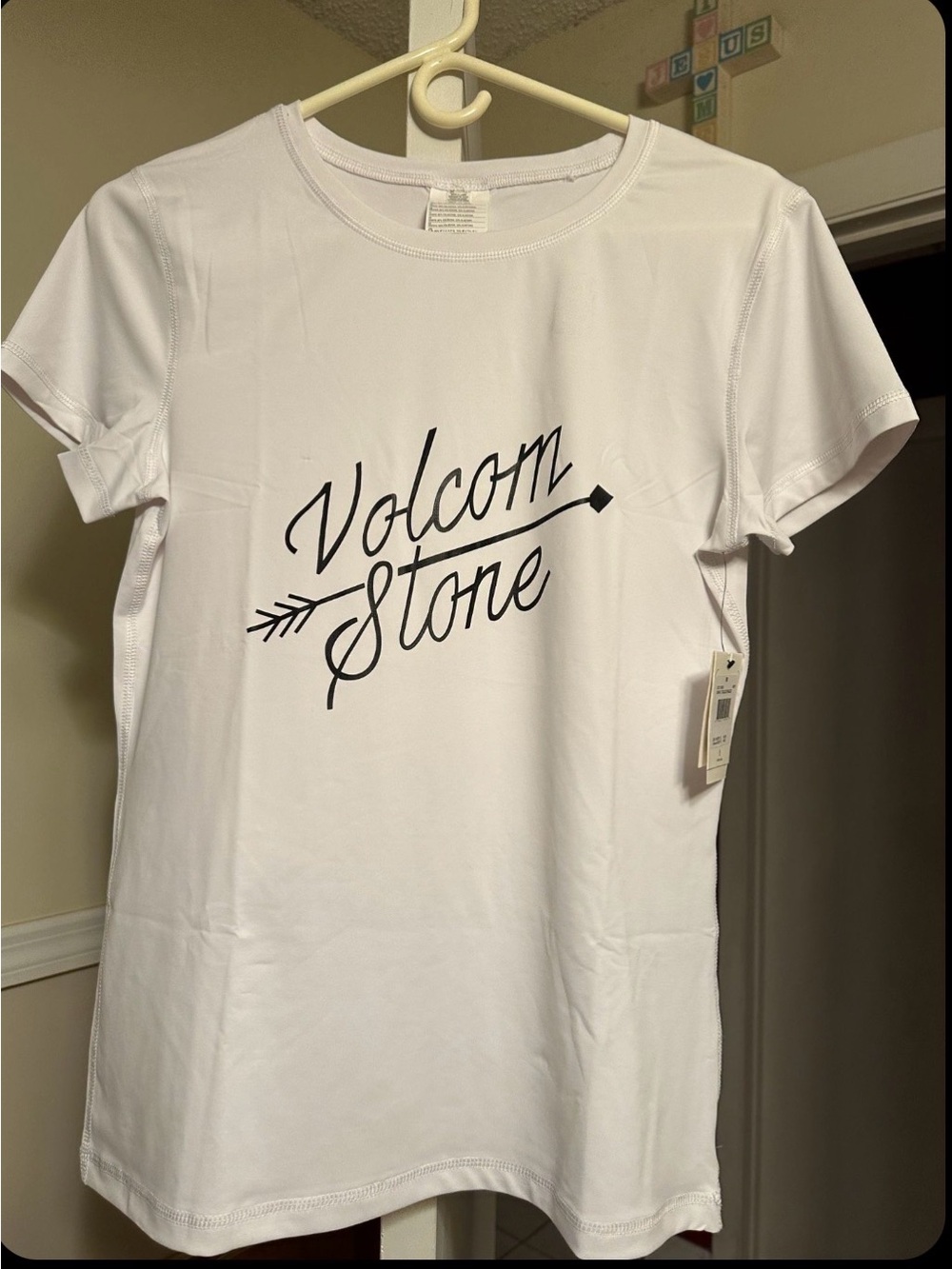 NWT Volcom Simply Solid Ringer Rashguard Swim Shirt White Women’s Size M